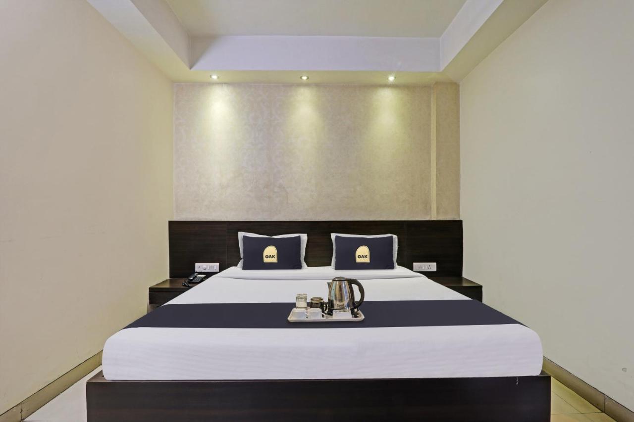 Townhouse Oak Hotel Shelter Lucknow Luaran gambar