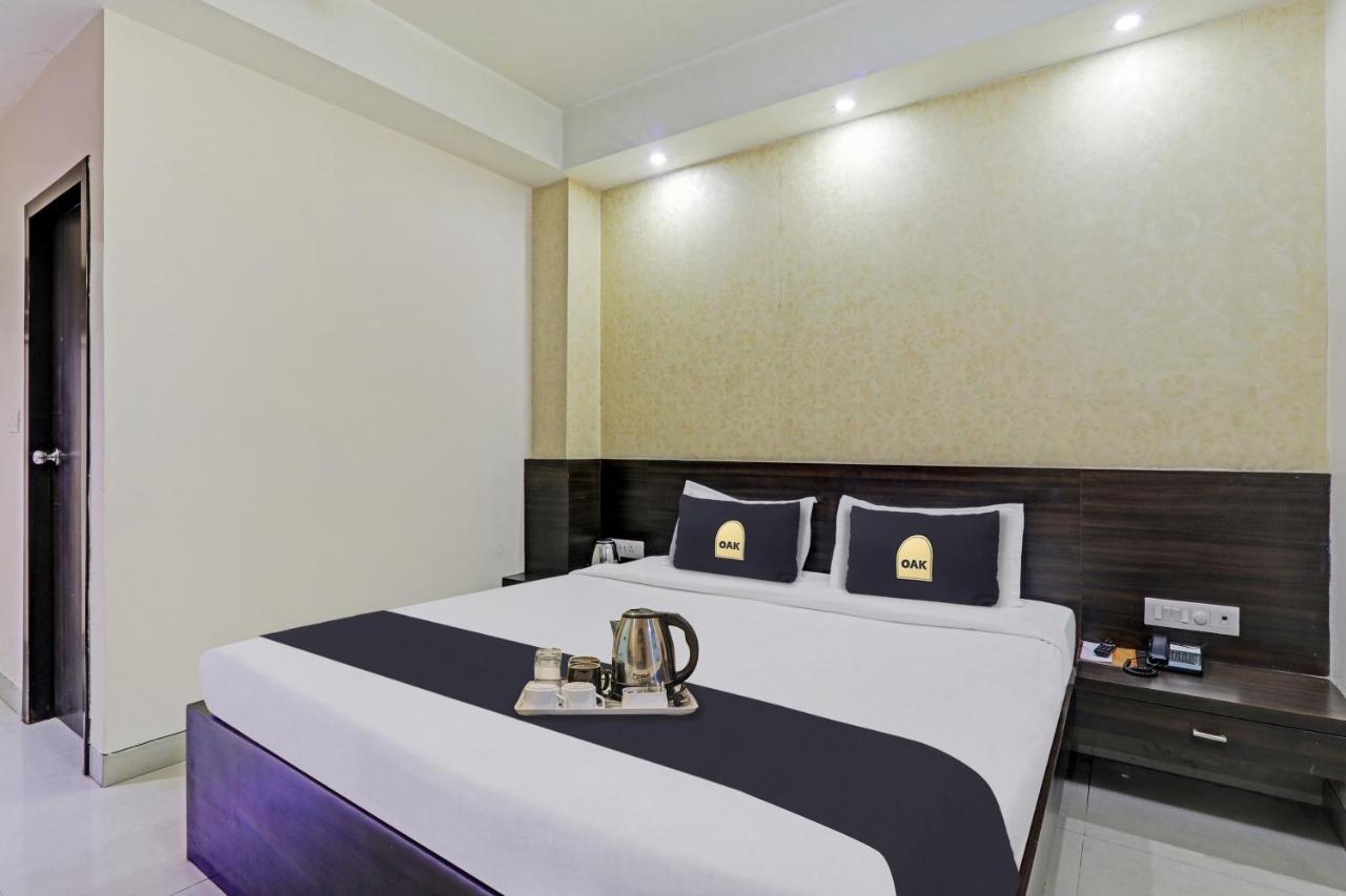 Townhouse Oak Hotel Shelter Lucknow Luaran gambar